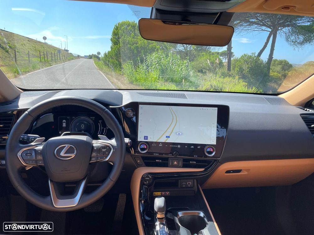 Lexus NX 450h+ - 10