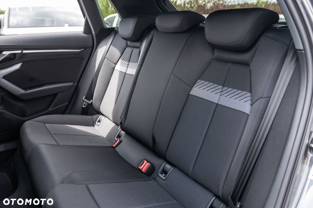 Audi A3 Sportback - 18
