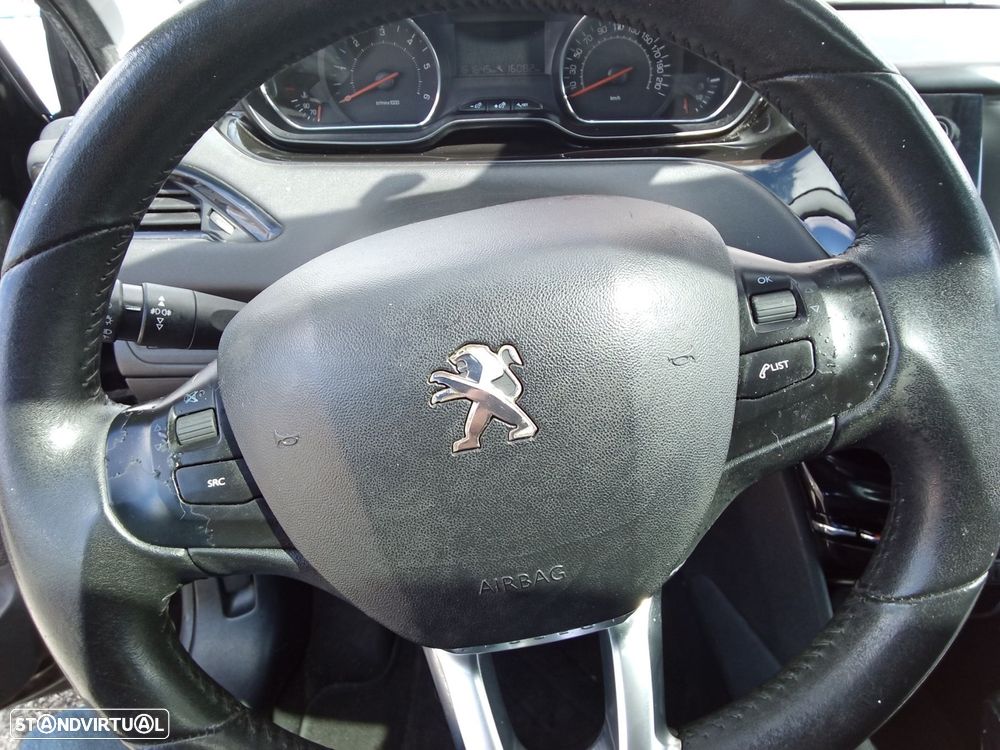 Peugeot 208 1.4 HDi Active - 14