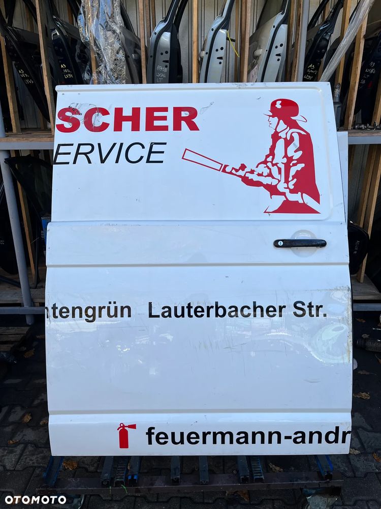 VW TRANSPORTER T5 T6  DRZWI BOCZNE PRZESUWNE DRZWI PRAWE - 1