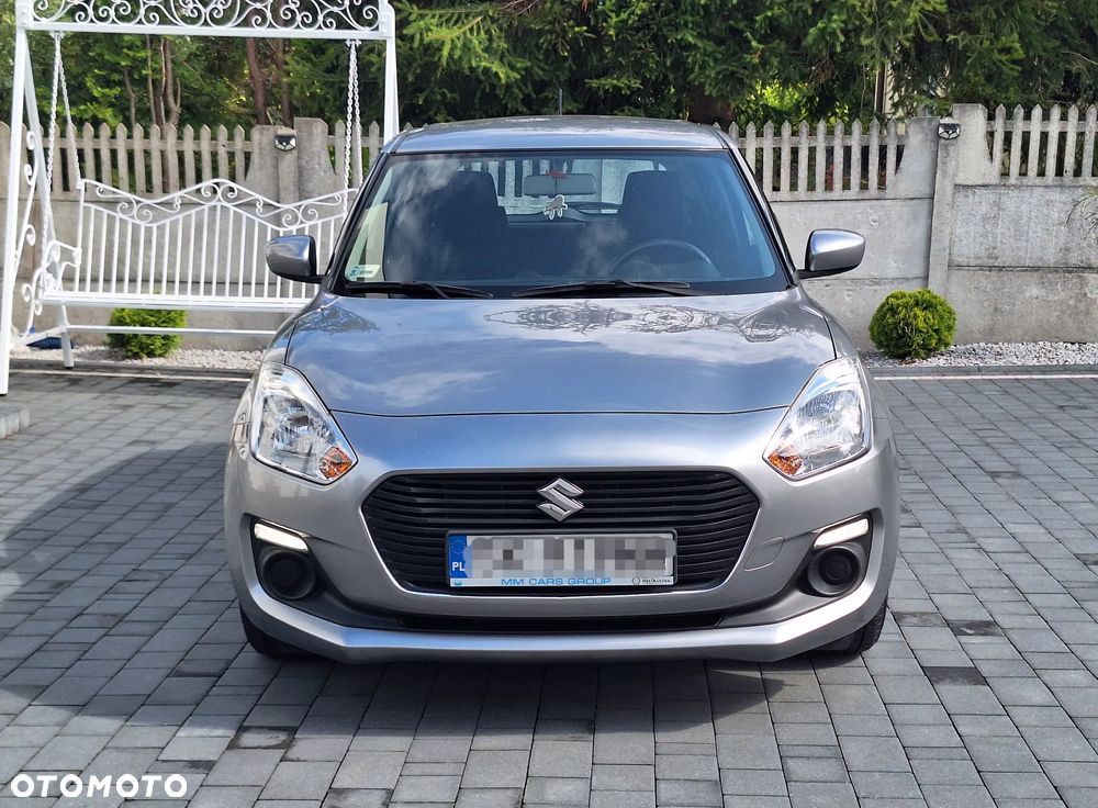 Suzuki Swift 1.2 Premium Plus - 11