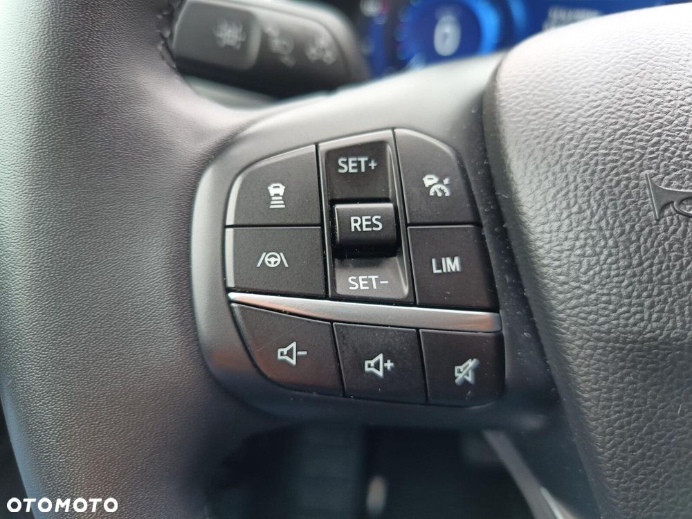 Ford Kuga 2.0 EcoBlue AWD Titanium X - 24