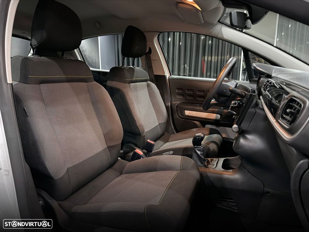 Citroën C3 1.2 PureTech Shine - 27