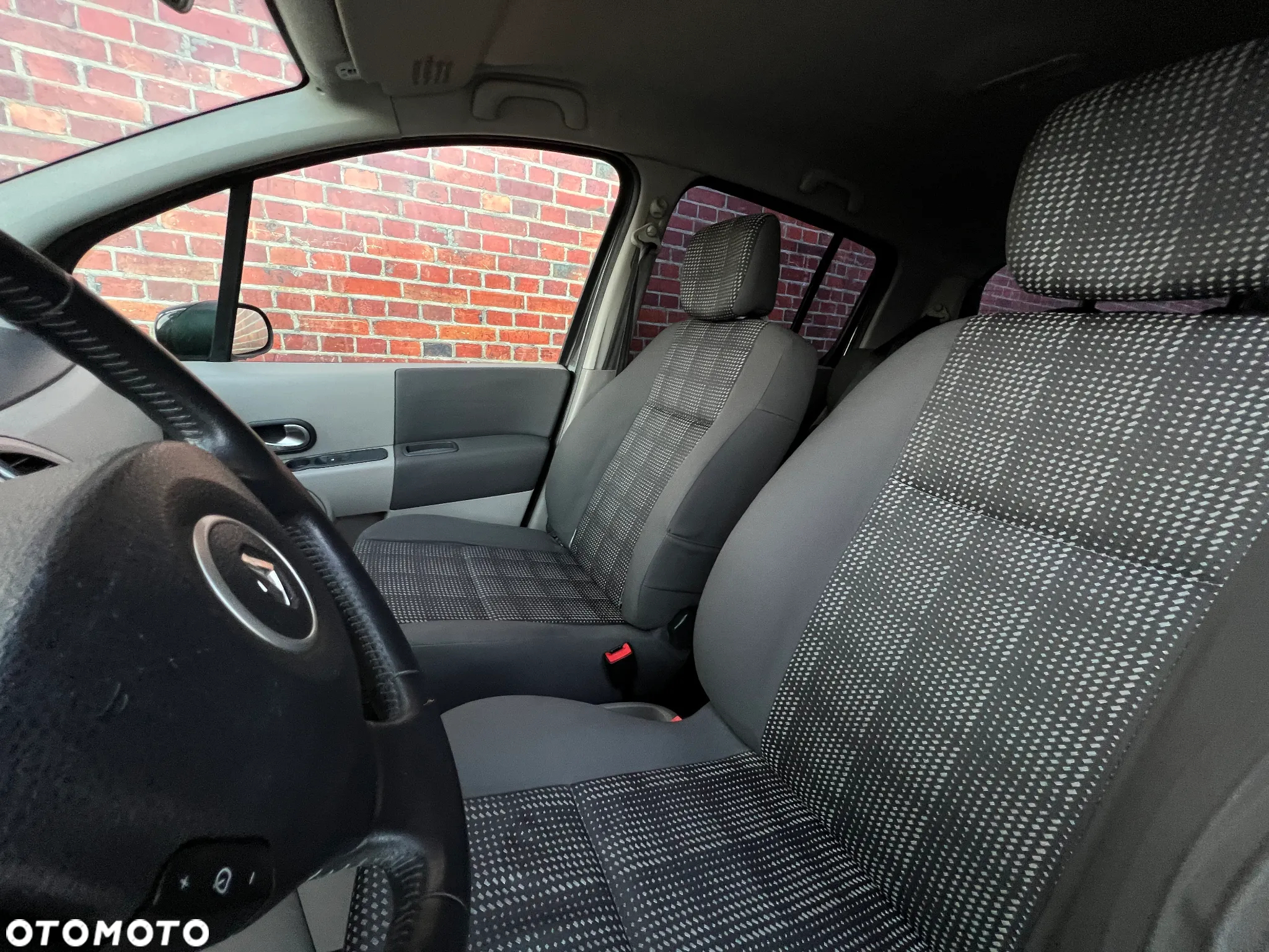 Renault Modus - 13