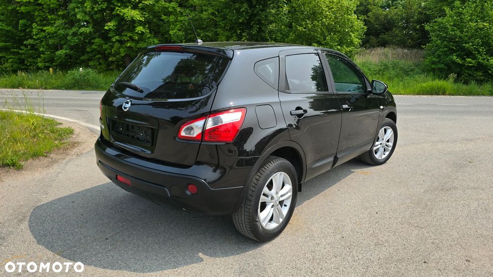 Nissan Qashqai 1.6 Visia CVT - 5