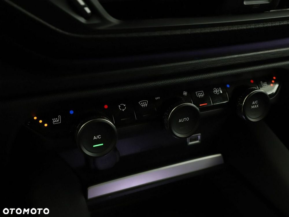 Citroën C5X PureTech 130 Start&Stop EAT8 SHINE - 30