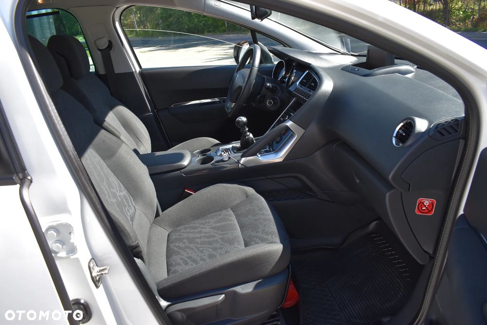 Peugeot 3008 2.0 HDi Allure - 15