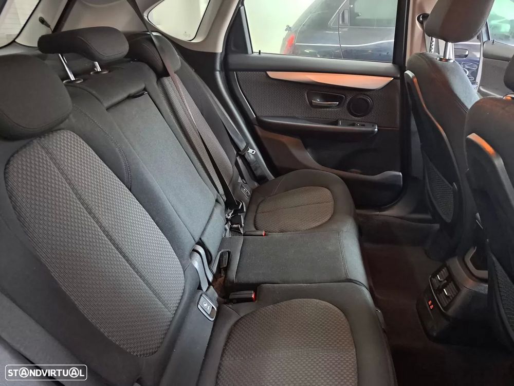 BMW 216 Active Tourer d Advantage - 12