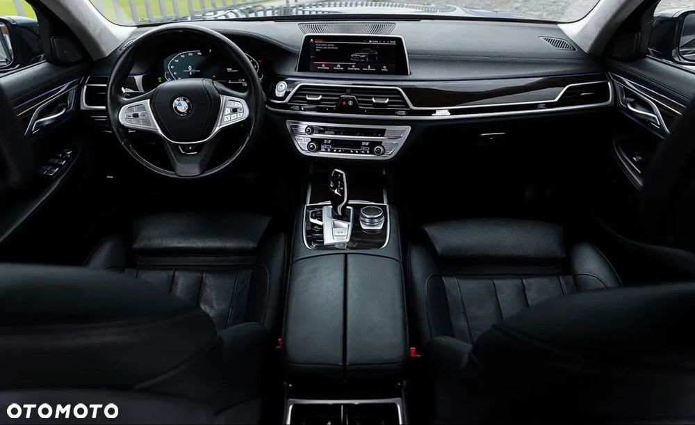 BMW Seria 7 740Li xDrive - 5