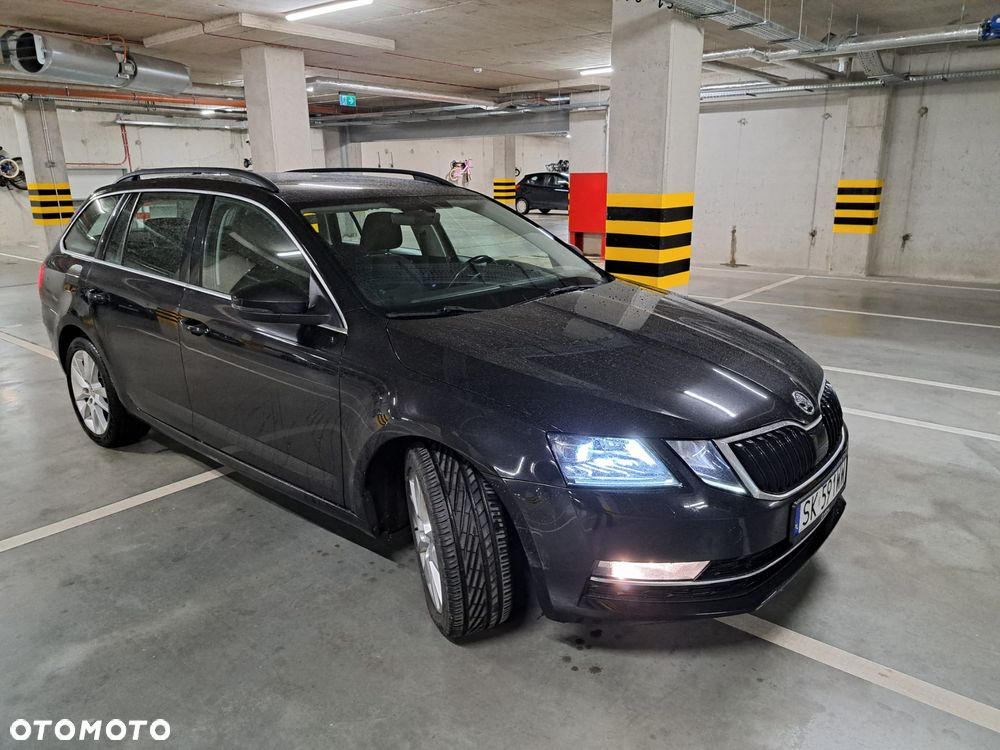 Skoda Octavia 1.6 TDI DSG Style - 2