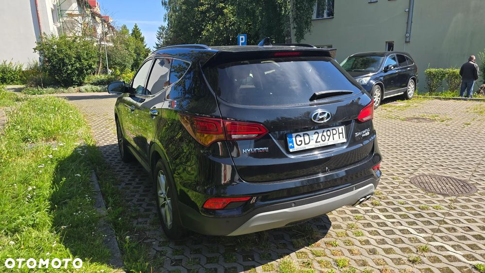 Hyundai Santa Fe - 4