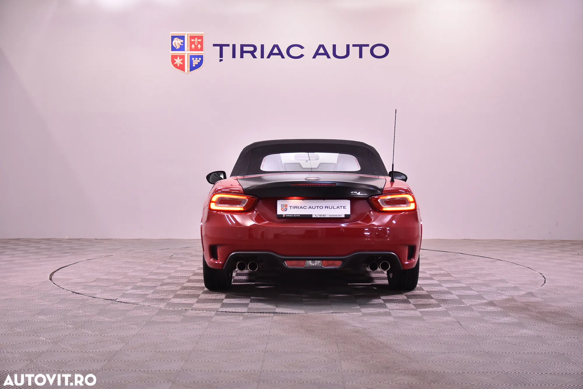 Abarth 124 Spider - 4