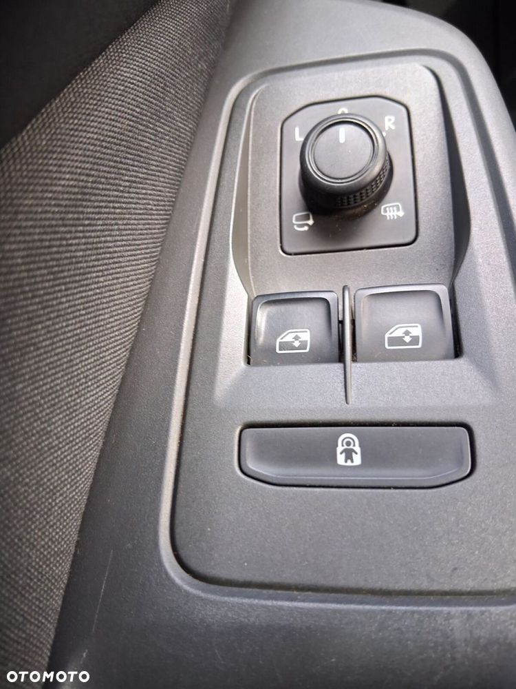 Volkswagen Caddy - 22