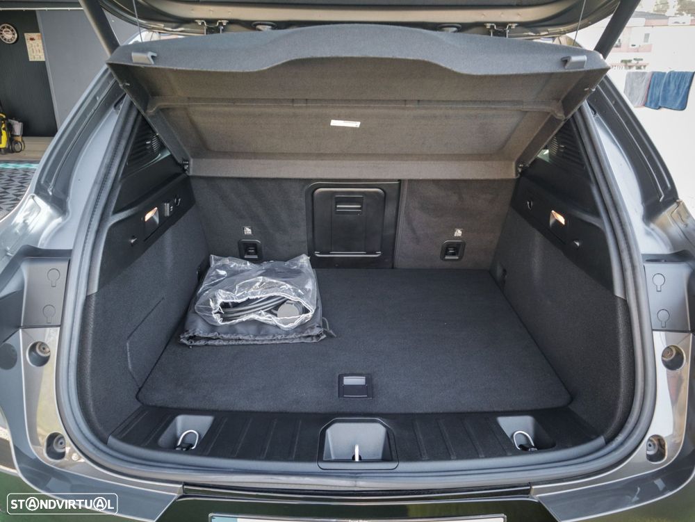 Alfa Romeo Tonale 1.3 Plug-In Hybrid Tributo Italiano e-AWD Com Wallbox - 11