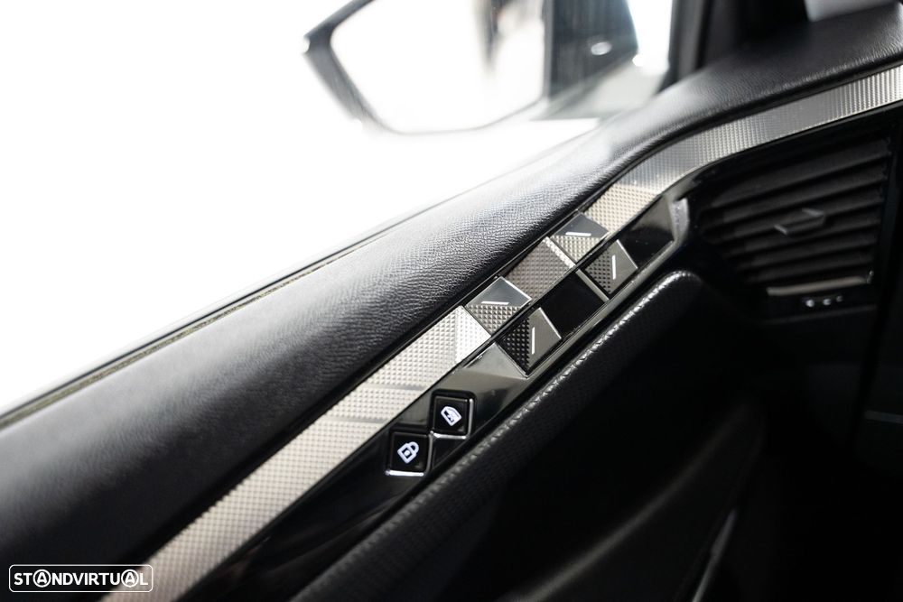 DS DS4 1.2 PureTech Bastille EAT8 - 18