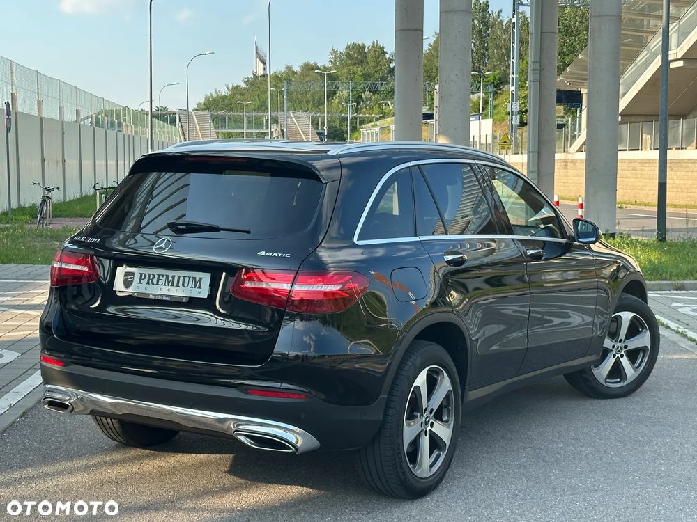 Mercedes-Benz GLC 300 4-Matic - 6
