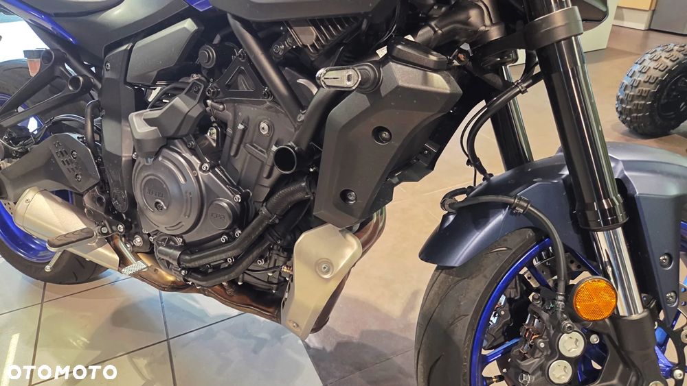 Yamaha MT - 8