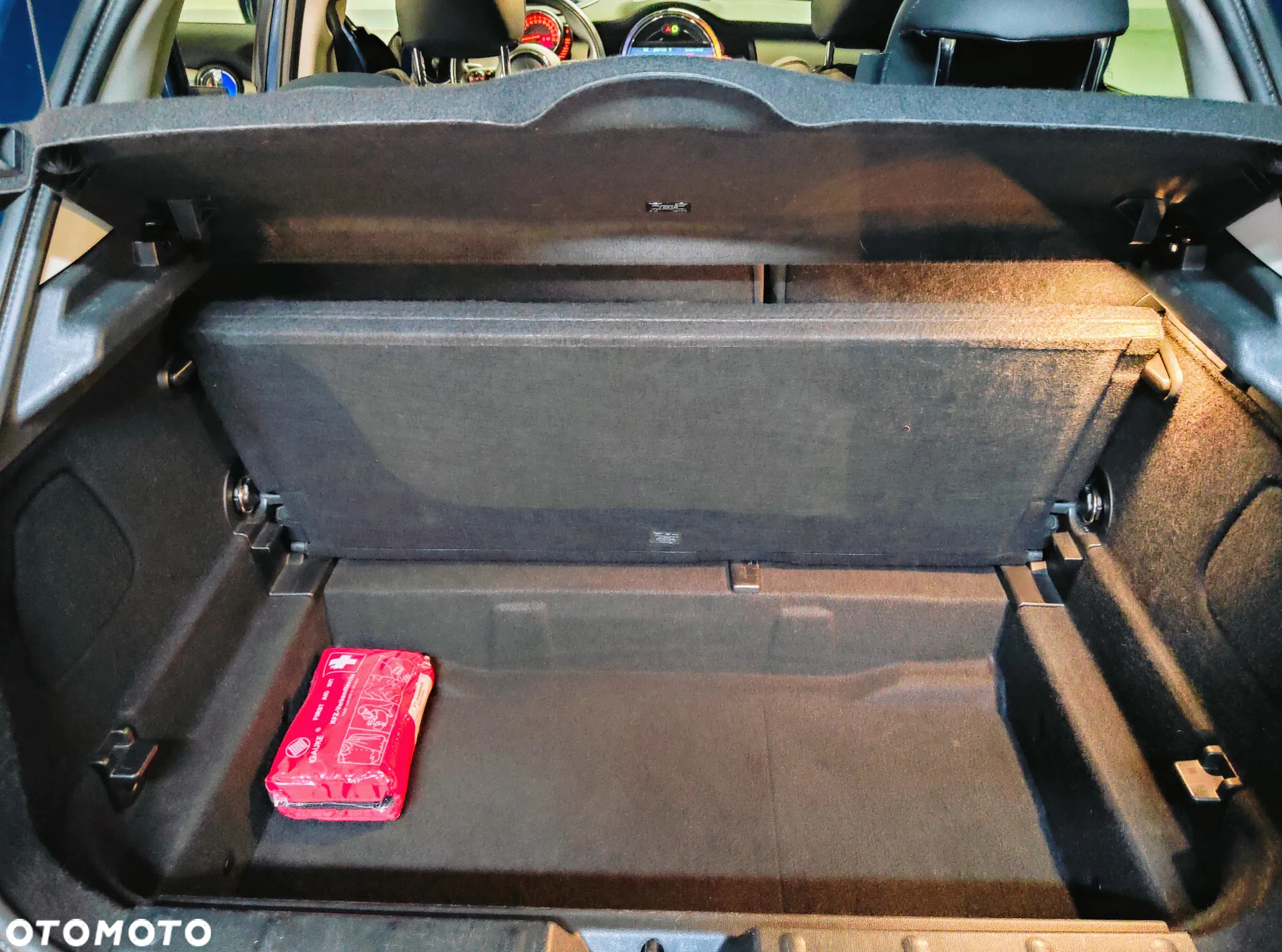 MINI Cooper Standard - 23
