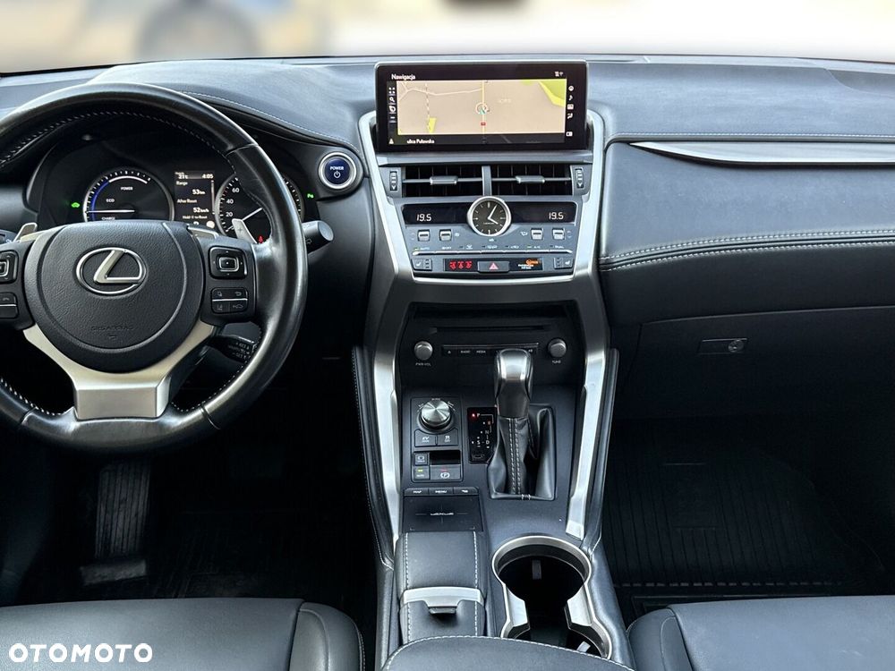 Lexus NX 300h F Impression AWD - 19