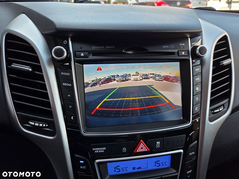 Hyundai i30 1.6 Style - 26