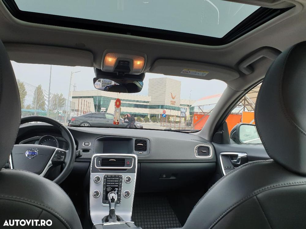 Volvo S60 T5 Geartronic Summum - 11