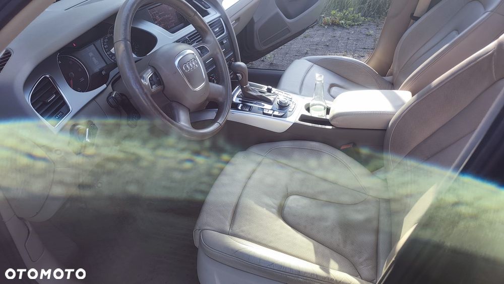 Audi A4 Avant - 9