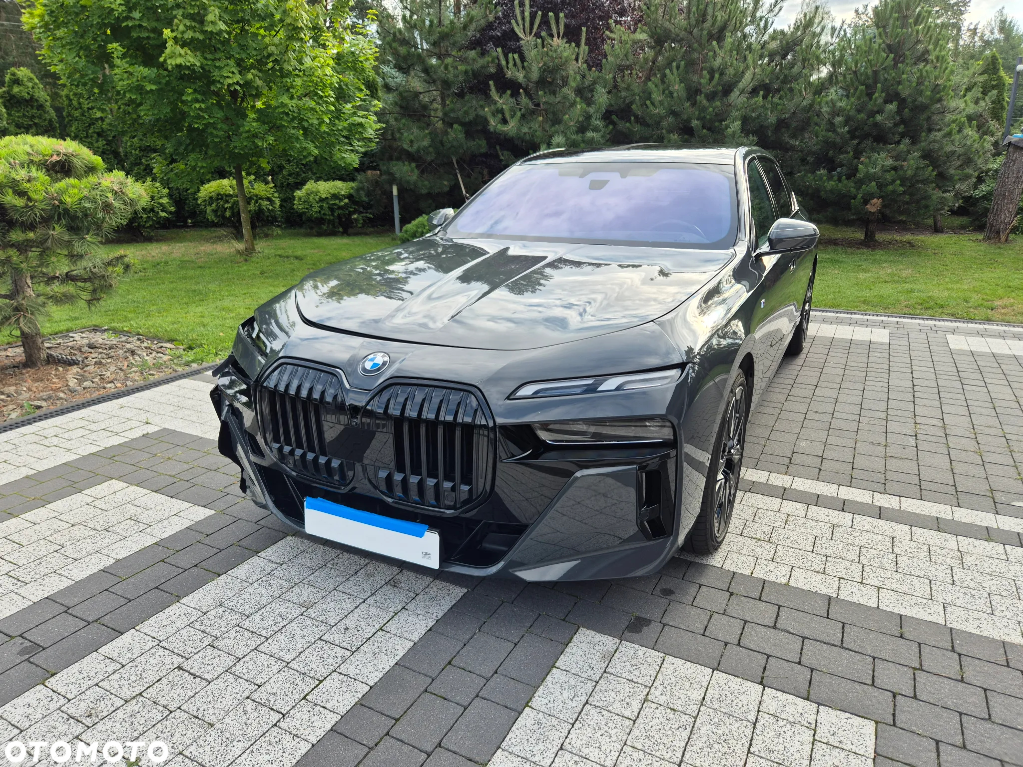 BMW Seria 7 740d xDrive - 2