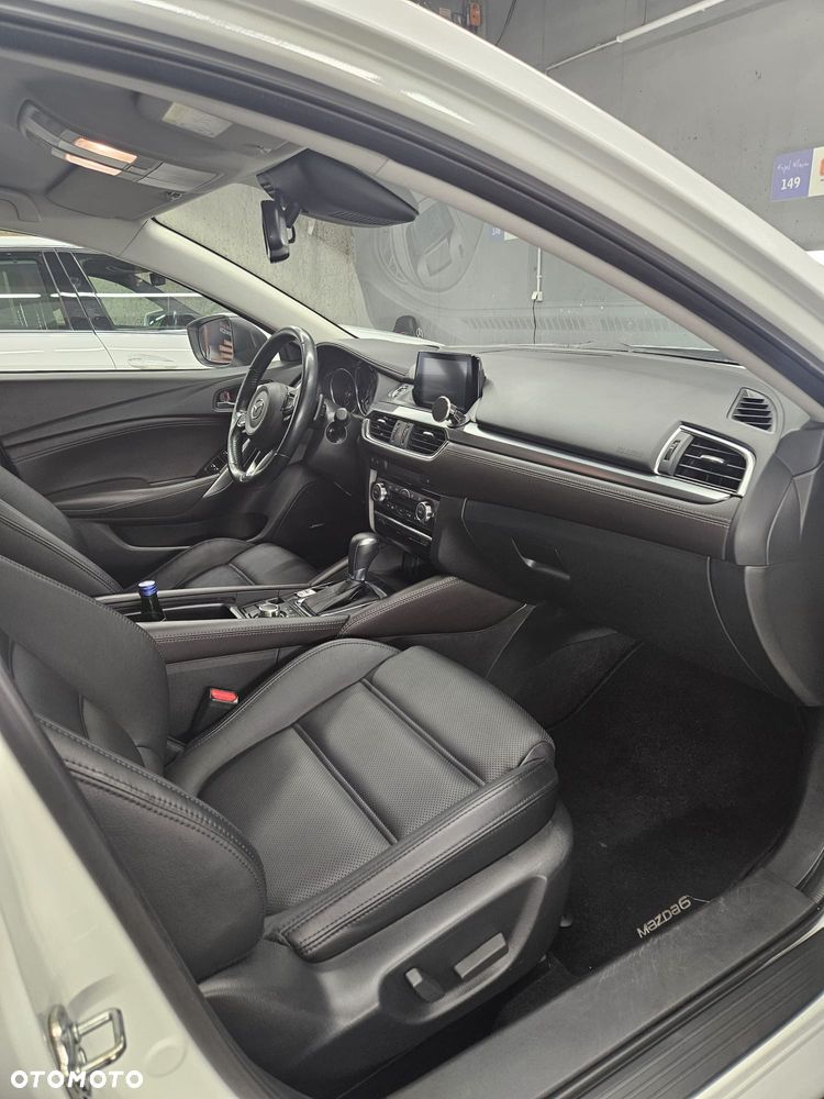 Mazda 6 - 9