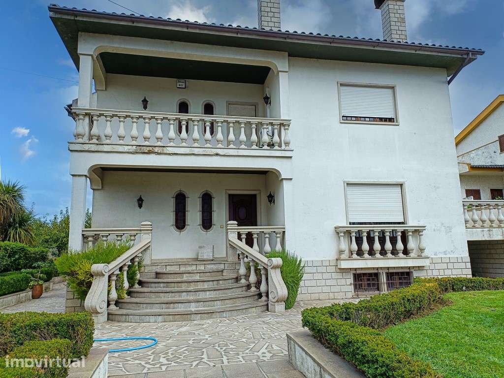 Fantástica Moradia no Centro do Fundão, Castelo Branco - Grande imagem: 2/60