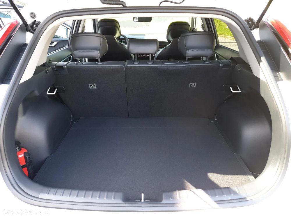 Kia Niro 1.6 GDI Hybrid L - 17