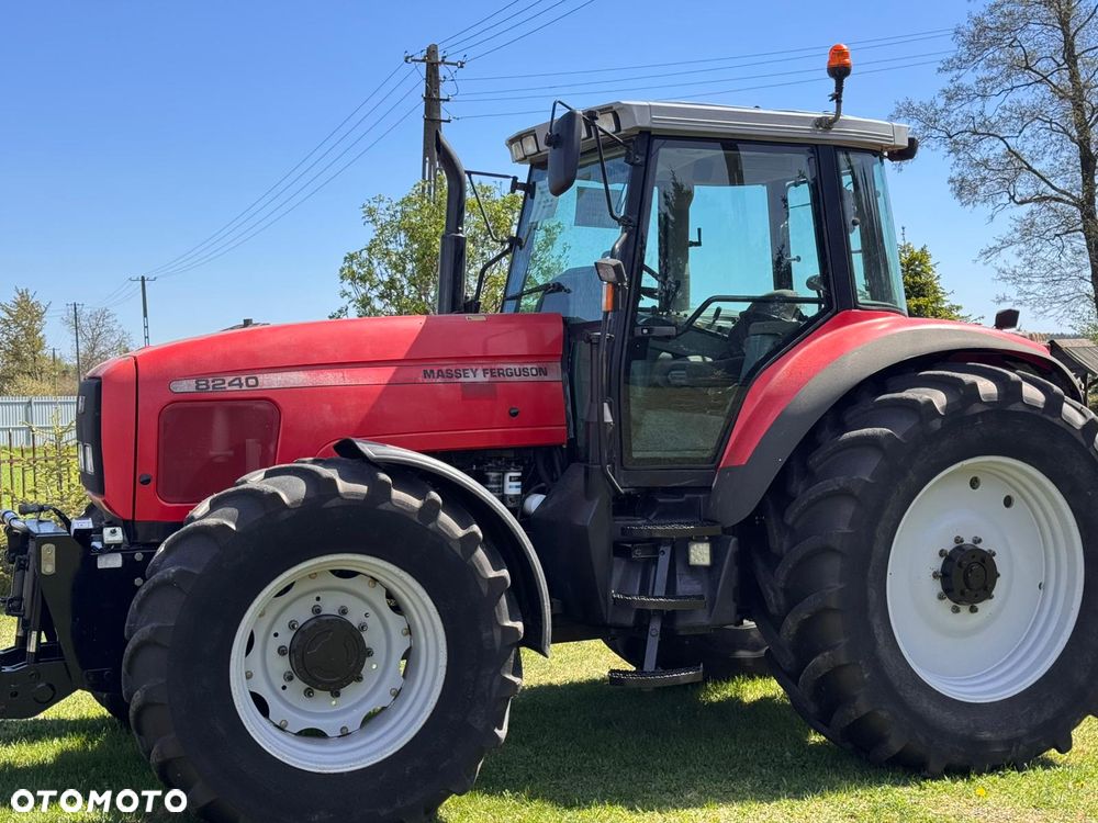 Massey Ferguson 8240 - 19