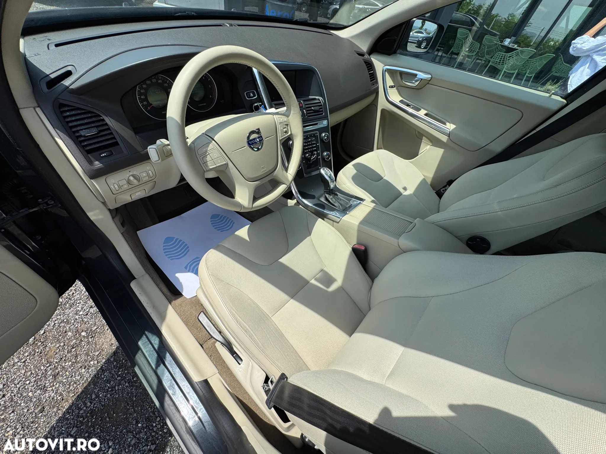 Volvo XC 60 D3 Geartronic Kinetic - 14