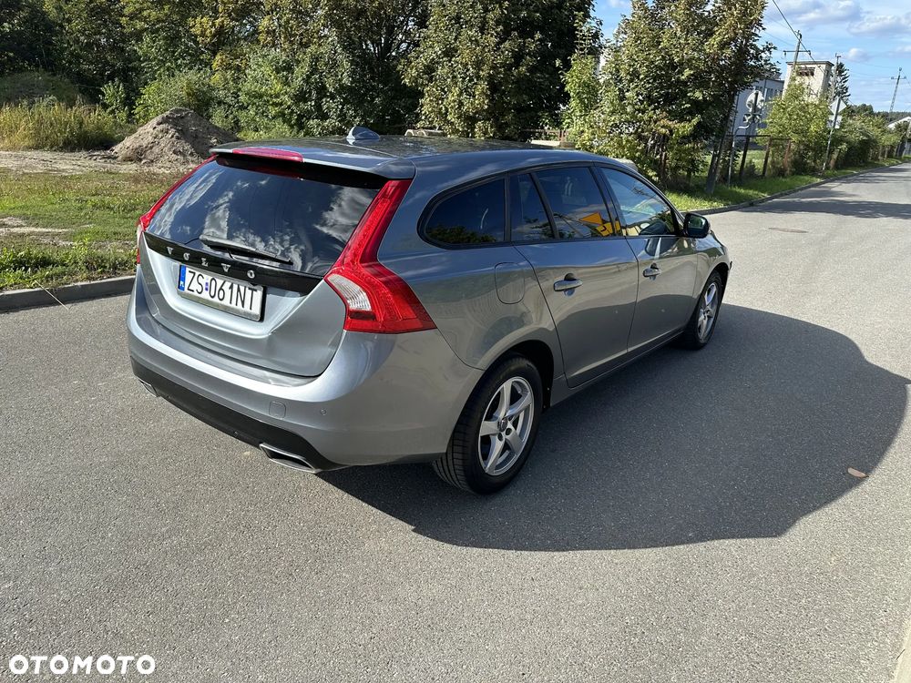 Volvo V60 D4 Ocean Race - 6