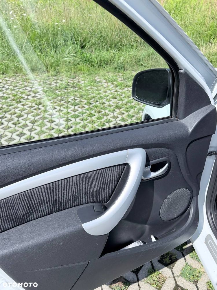 Dacia Logan 1.5 dCi Laureate BL2 - 10