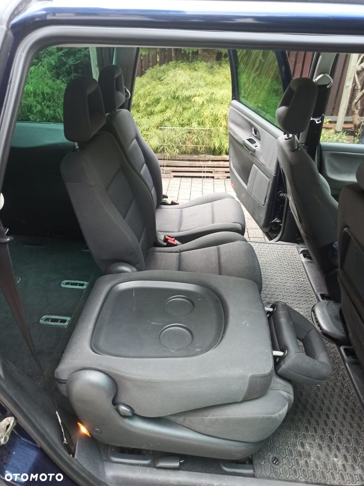 Volkswagen Sharan 1.9 TDI Comfortline - 8