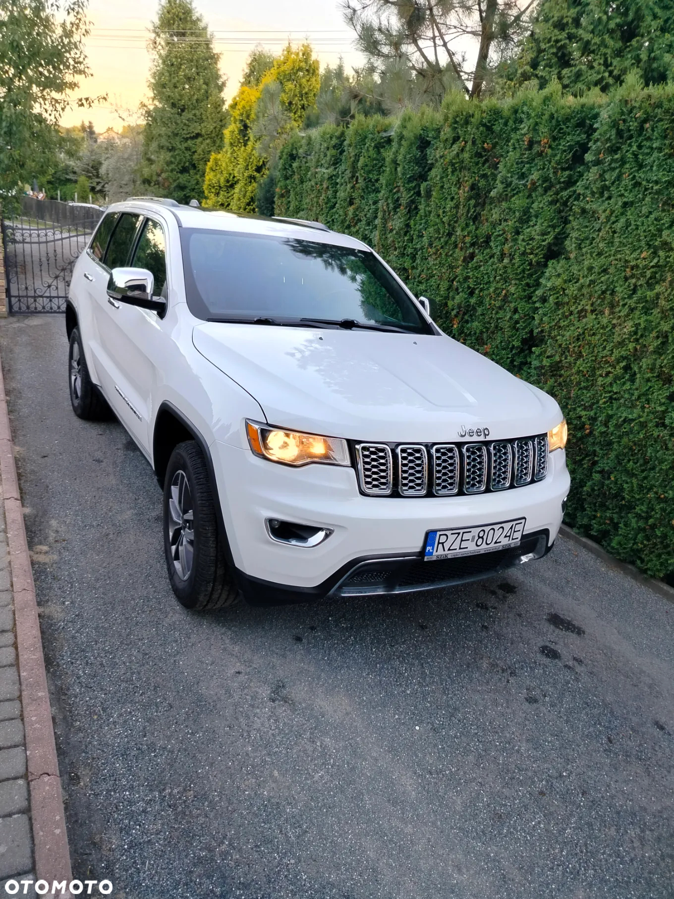 Jeep Grand Cherokee - 6
