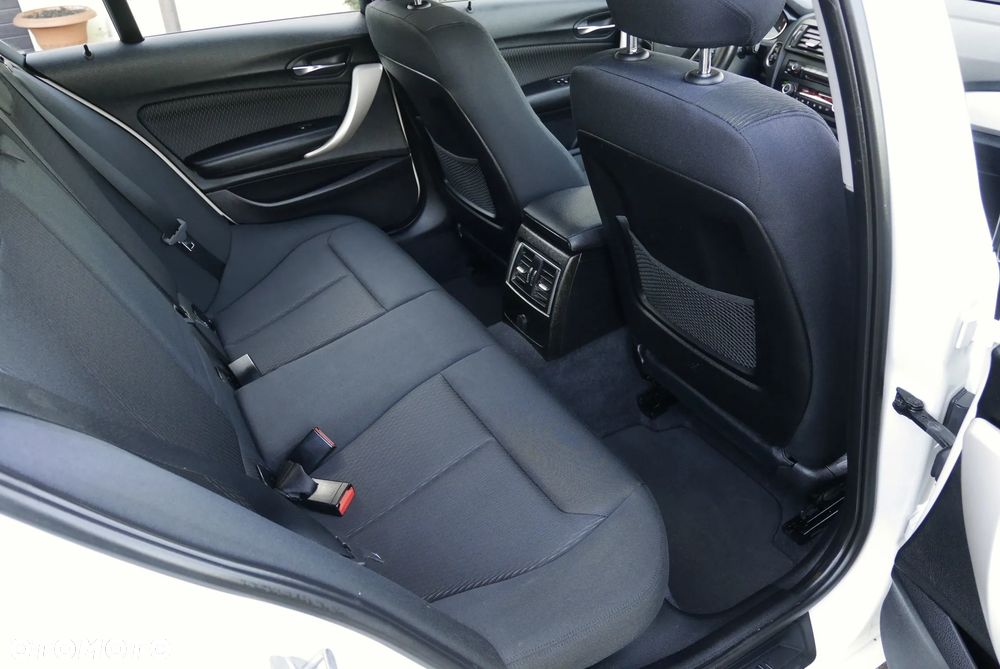 BMW Seria 1 118d DPF Edition Sport - 17