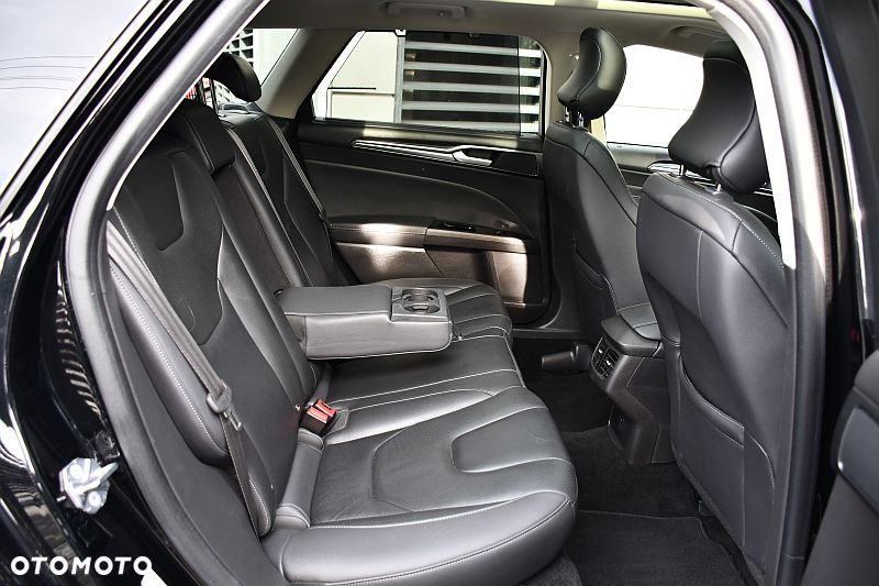Ford Mondeo 2.0 Ti-VCT VIGNALE - 25