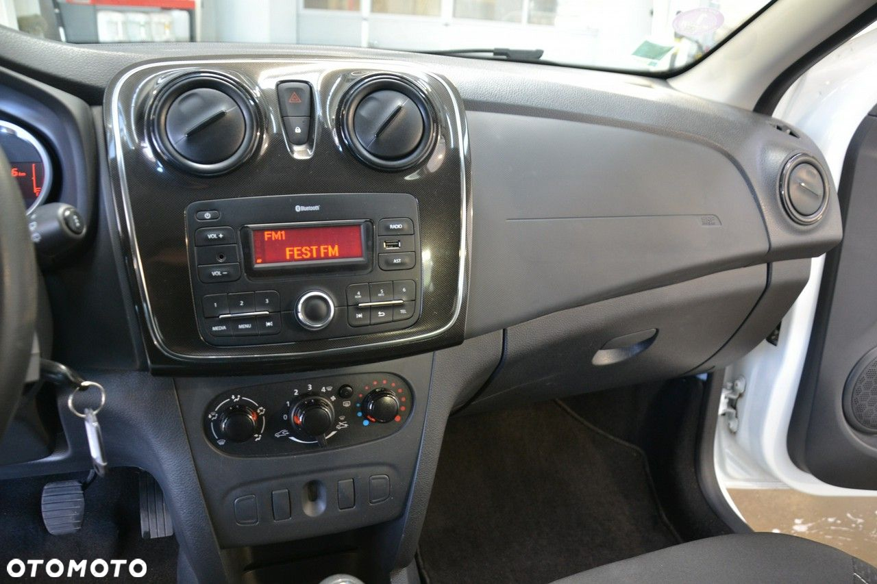 Dacia Sandero - 12