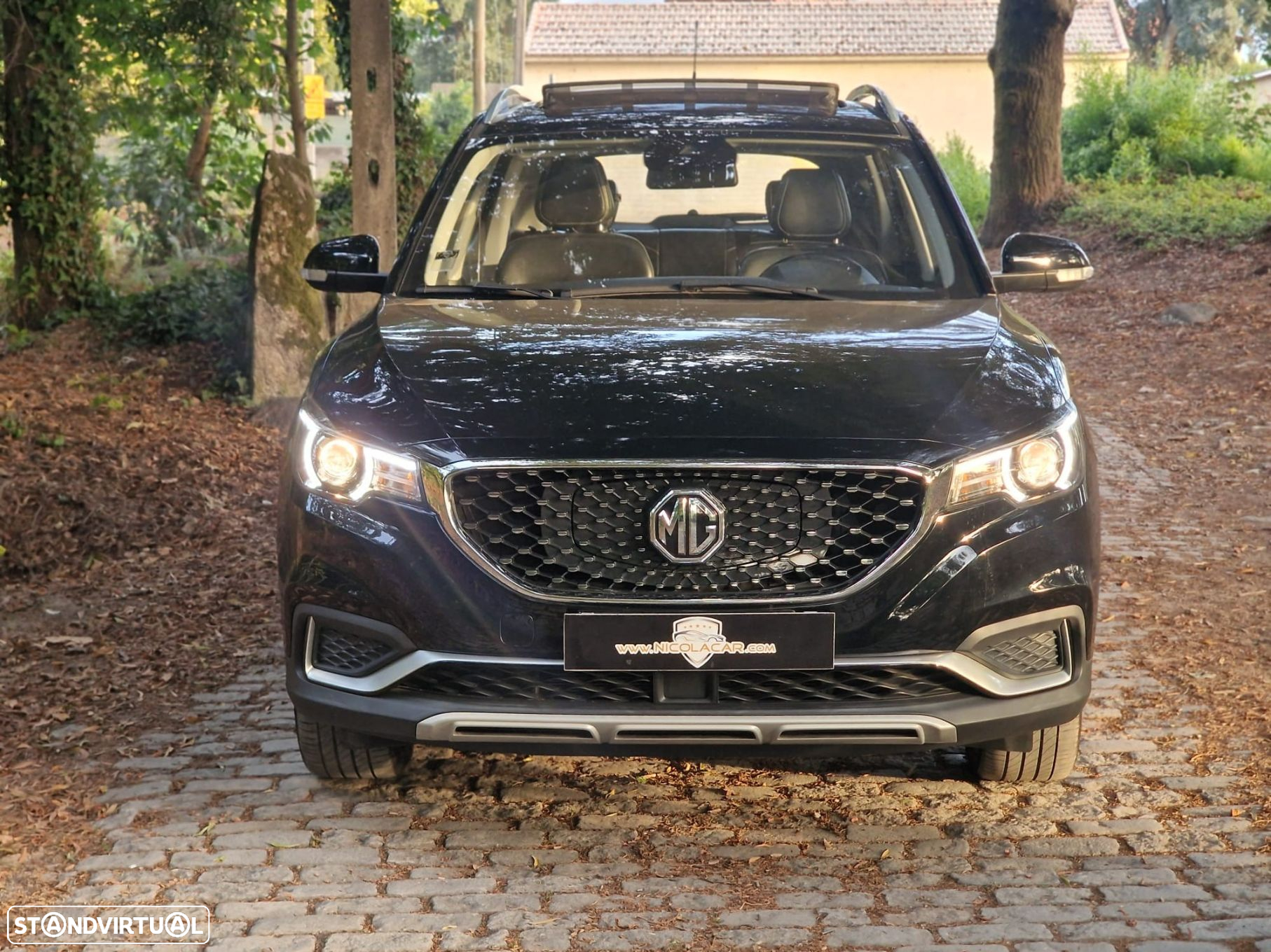 MG ZS - 32