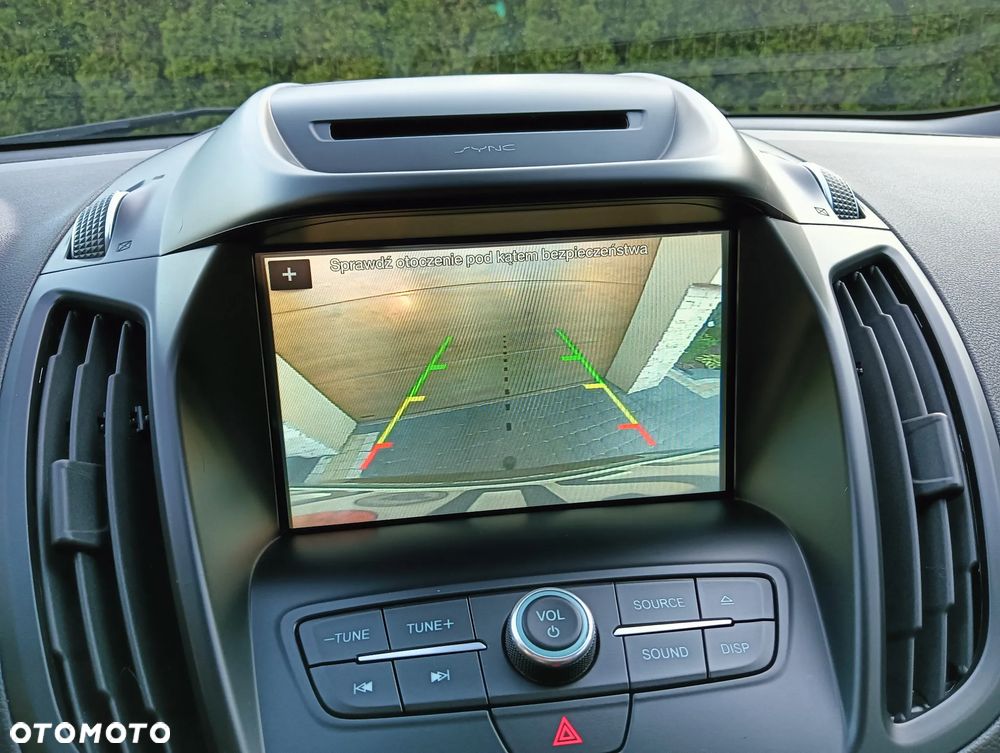 Ford Kuga - 28