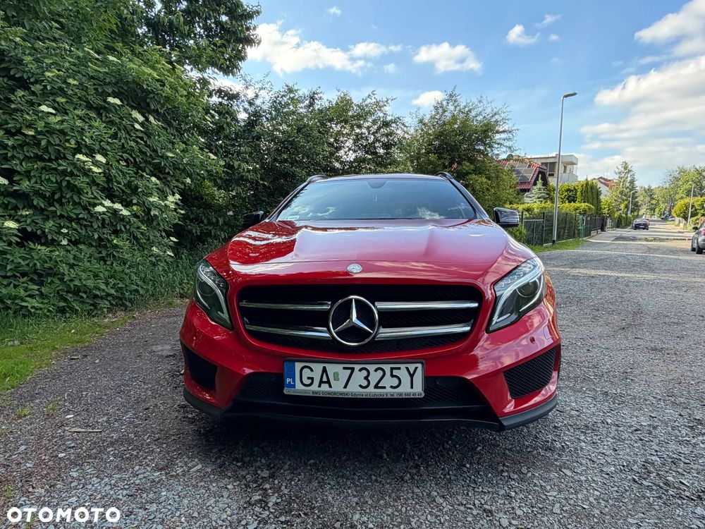 Mercedes-Benz GLA 250 4-Matic AMG Line - 4
