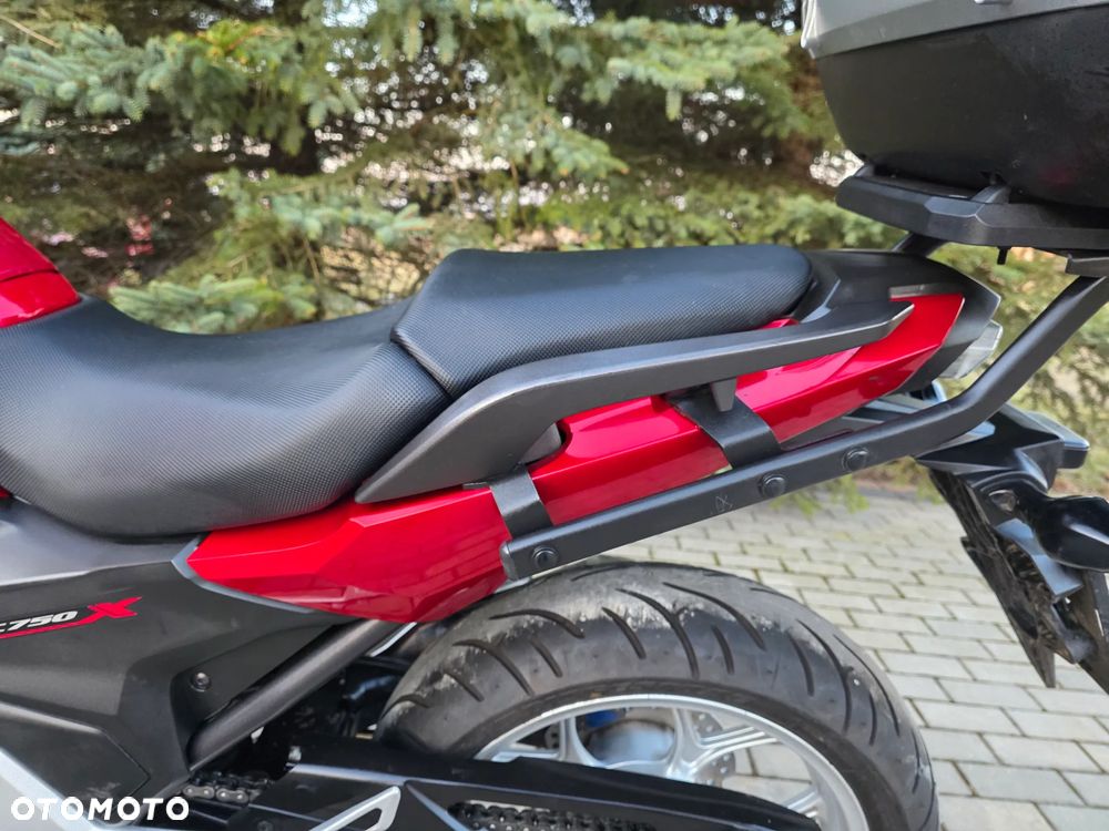 Honda NC - 30