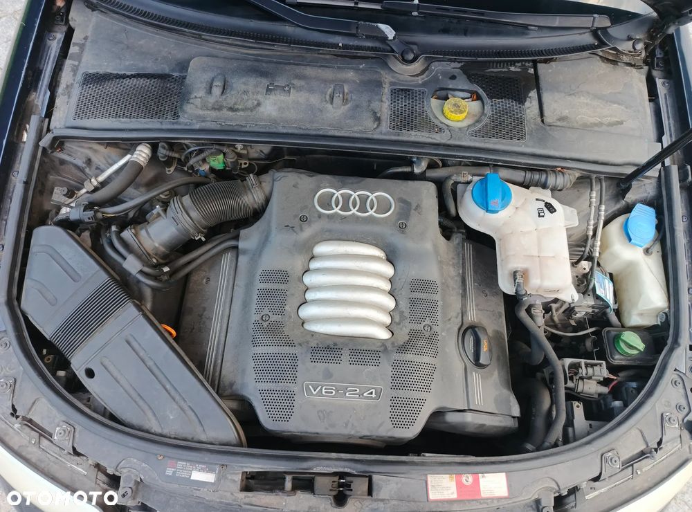 Audi A4 Avant 2.4 - 31