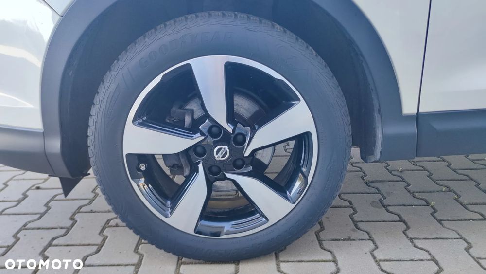Nissan Qashqai 1.2 DIG-T Acenta - 28