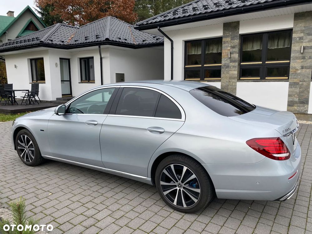 Mercedes-Benz Klasa E - 4