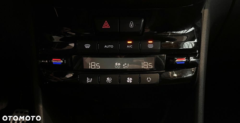 Peugeot 2008 PureTech 110 Stop&Start GT-Line Edition - 16