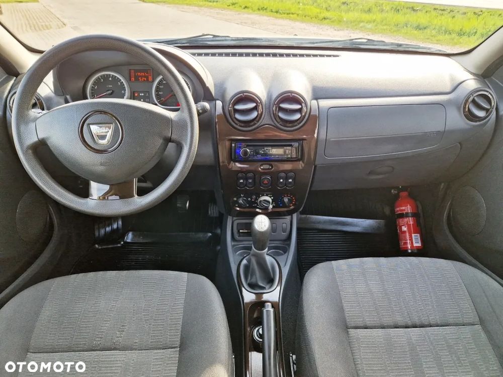Dacia Duster 1.6 16V 4x2 Prestige - 34
