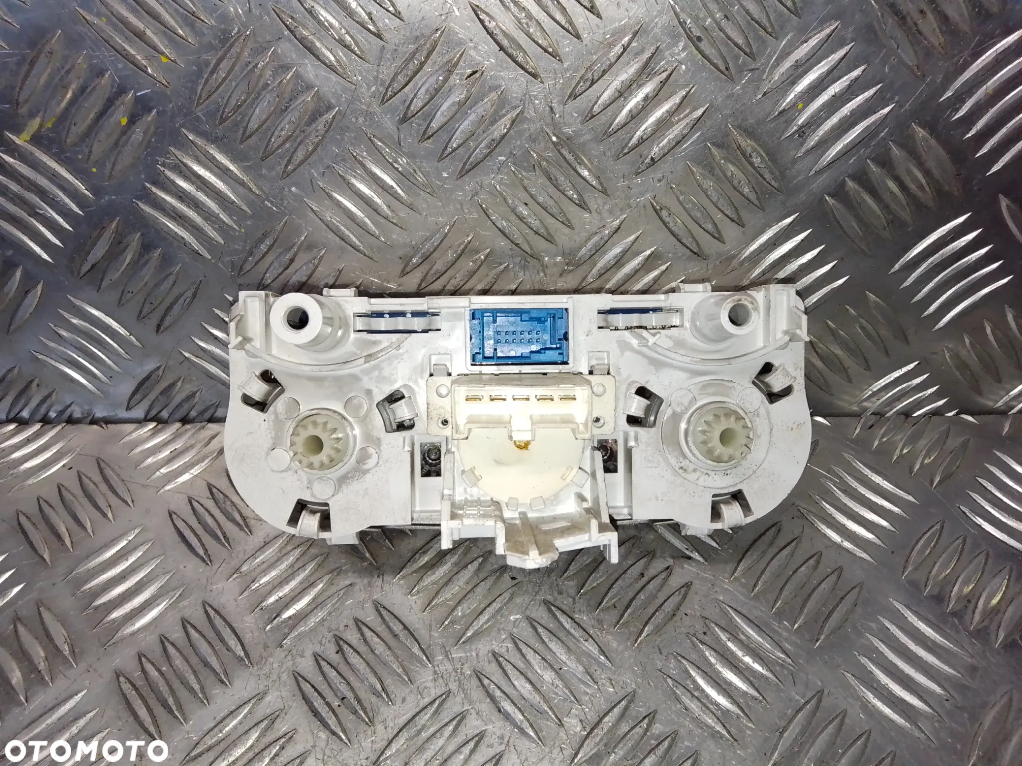 Panel klimatyzacji OPEL Corsa D 466119570 - 4