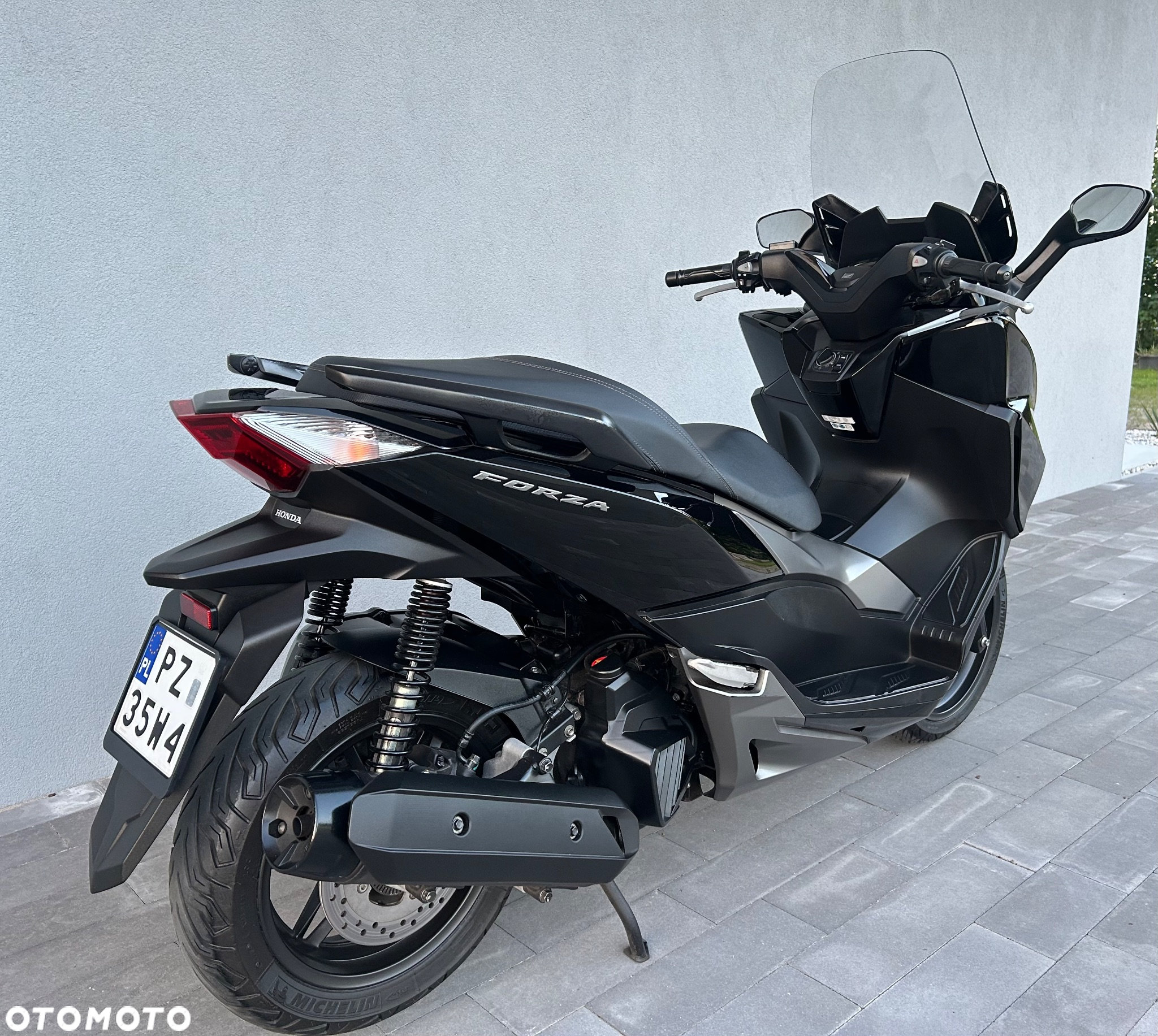 Honda NSS - 10